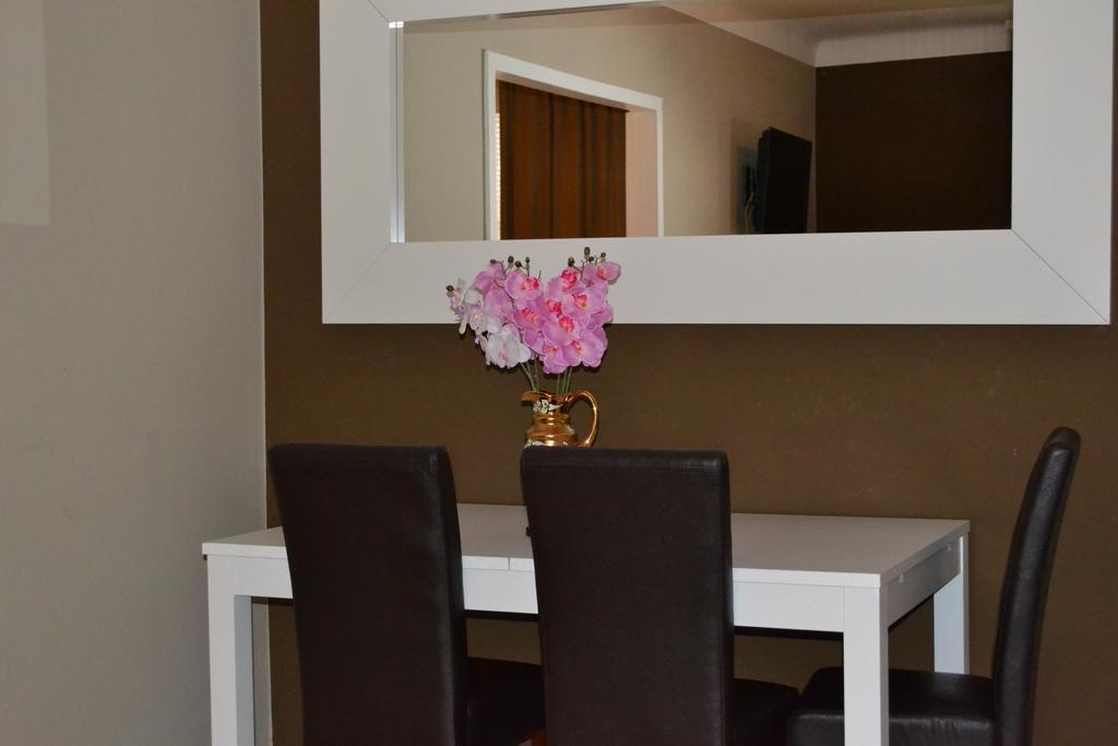 וינה Goldfisch Apartment Hoher Markt מראה חיצוני תמונה